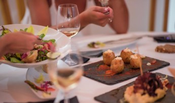 menu-de-cena-de-empresa-valencia-menus-de-empresa-baratos-menu-de-grupos-para-empresa-en-valencia-mejores-restuarantes-en-valencia1